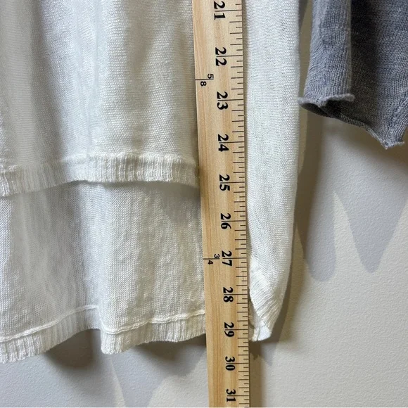 Acrobat Gray & White Ombre Dolman Sleeve Flowy Elegant Lightweight Sweater XS/S - Picture 6 of 6